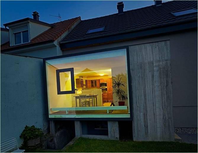 Skleněná přístavba, projekt francouzské kanceláře Loïc Picquet Architects