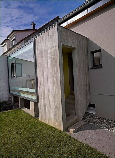Skleněná přístavba - projekt francouzské firmy Loïc Picquet Architects