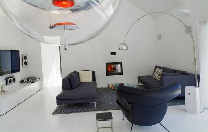 Útulný interiér obývacího pokoje vily Wallin ve Švédsku