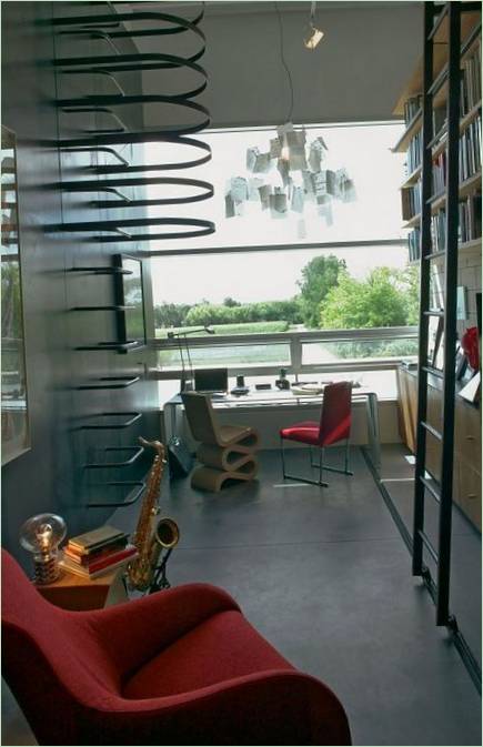 Field House by Wendell Burnette Architects