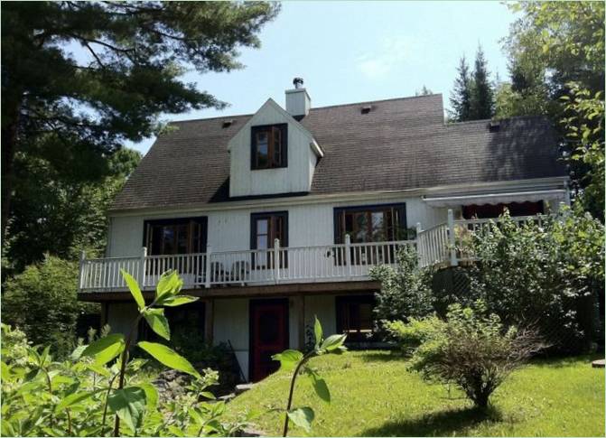 Domov v lesích, Quebec