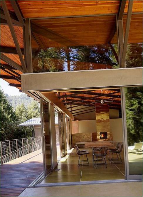 Interiér lesního domu Sonoma Mountain House