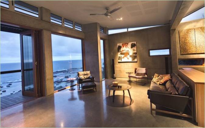 Úchvatný výhled na oceán z obývacího pokoje rezidence v Austrálii