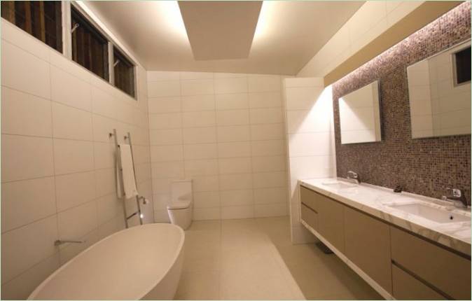 Moderní design koupelny ve světlých barvách