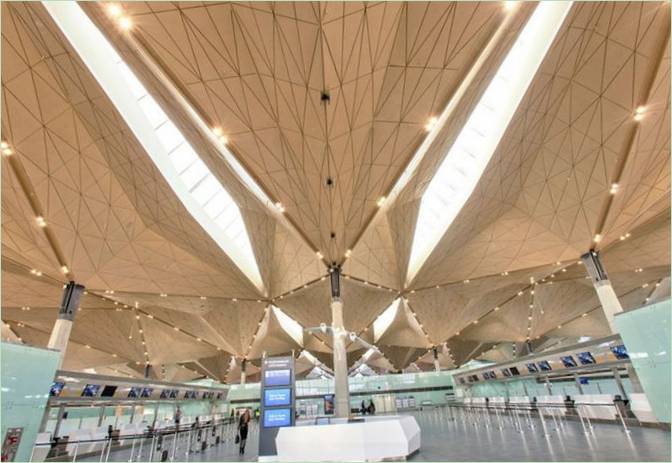 Letištní salónek: terminál letiště Pulkovo